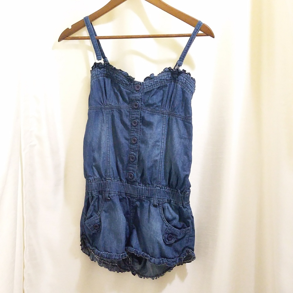Lightweight Shorty Strappy Denim Romper - Sz Small